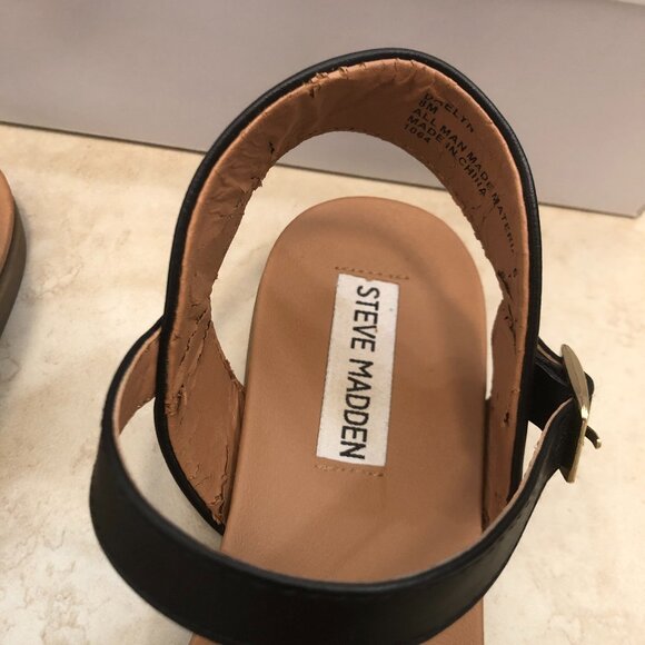 Steve Madden - Daelyn Ankle Strap Sandal (Black, Size 8) - Picture 3 of 5